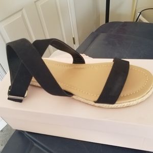 flat sandals from Justfab